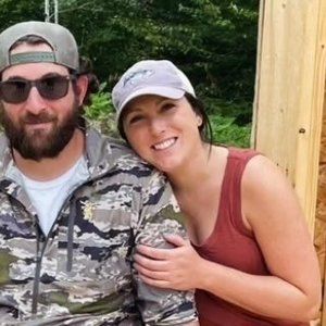 Meet your Posher, Hilary